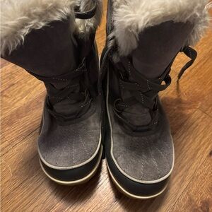 listing-status-banner